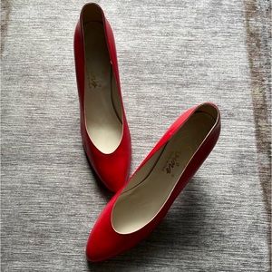 Evins Italy Red Leather Pumps